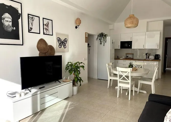 Casa Nerea & Casa Leon