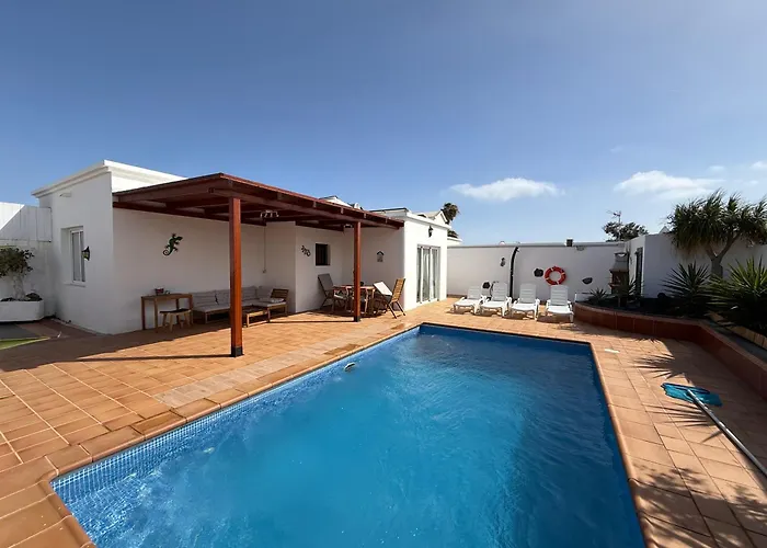 Casa Nerea & Casa Leon