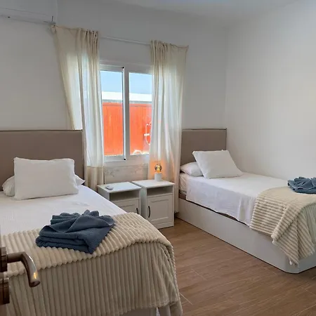 Casa Nerea & Casa Leon Дом отдыха Коста Бланка